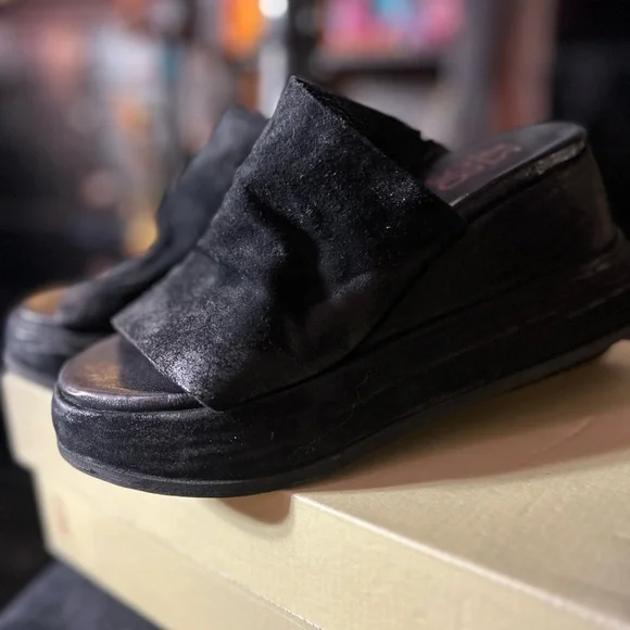 A.S.98 Rafe Wedge Suede Black Slide Sandals. NWOT🌻 Size 37 - Picture 9 of 11
